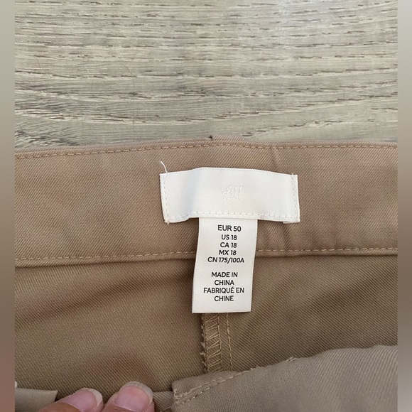 H&M tan pants - Picture 3 of 5